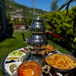 Sky Hisar ترابزون